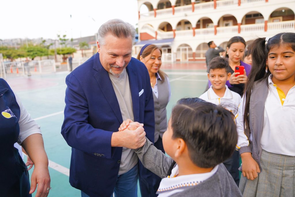 Donnie Swaggart Centro Cristiano Guayaquil Liceo Cristiano de Guayaquil Ministries Pasión Generosidad